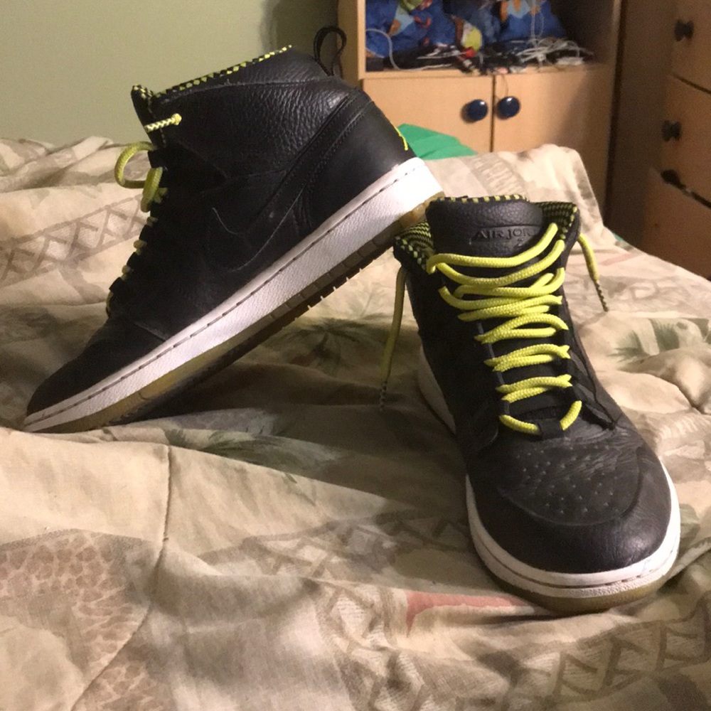 Jordan 1